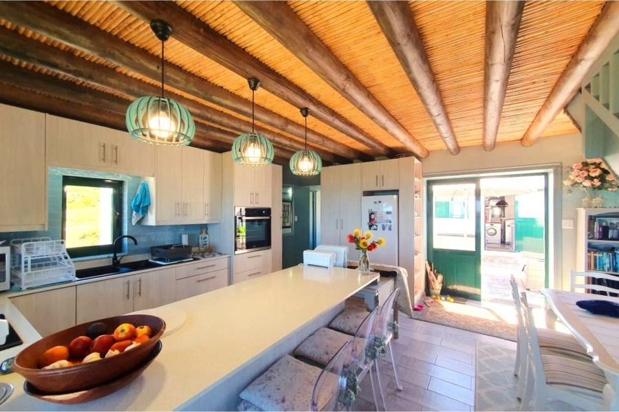 4 Bedroom Property for Sale in Fynbosstrand Western Cape